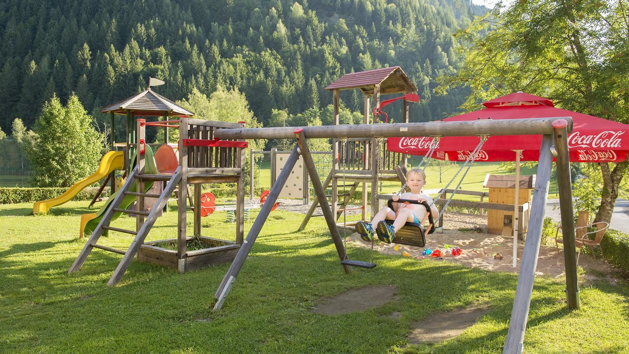 Hotel Seeblick Goldegg Esterno foto