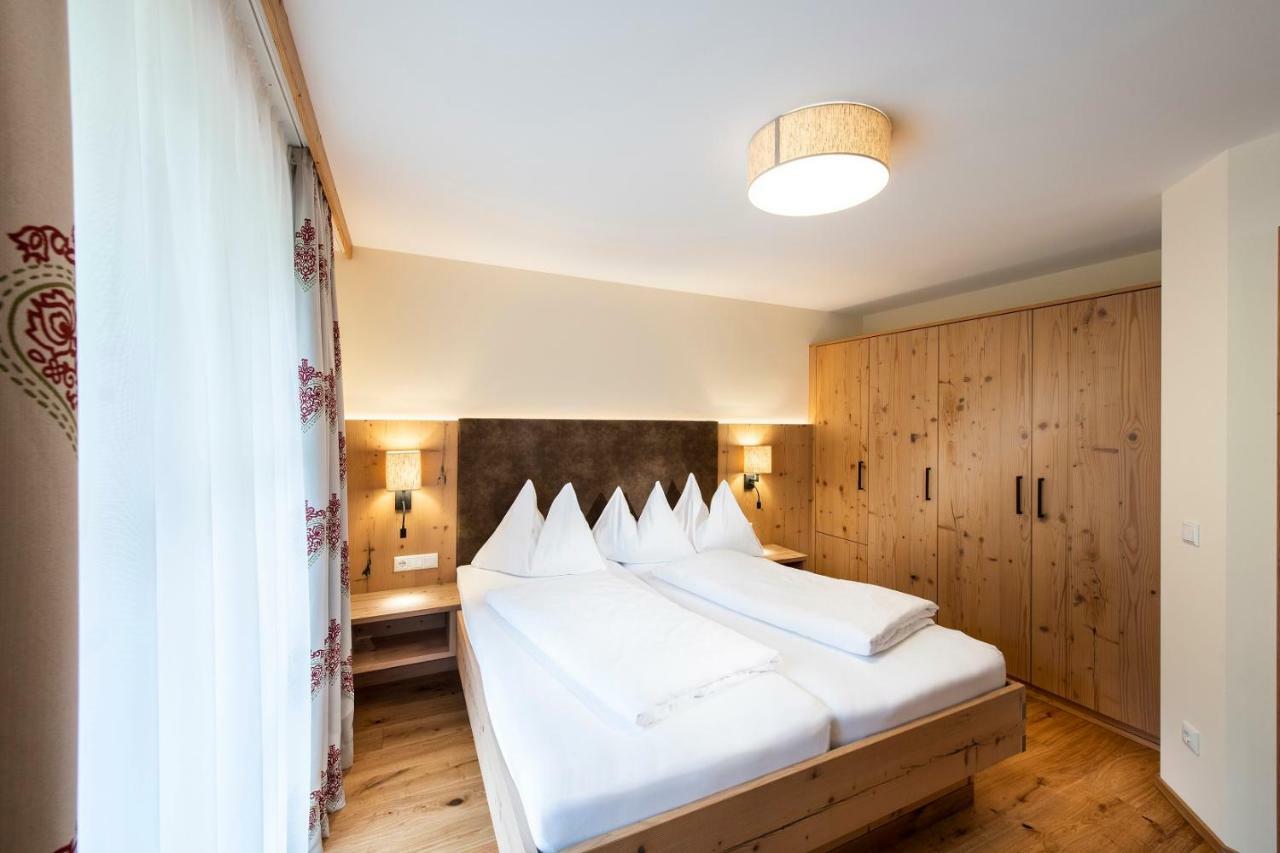 Hotel Seeblick Goldegg Esterno foto